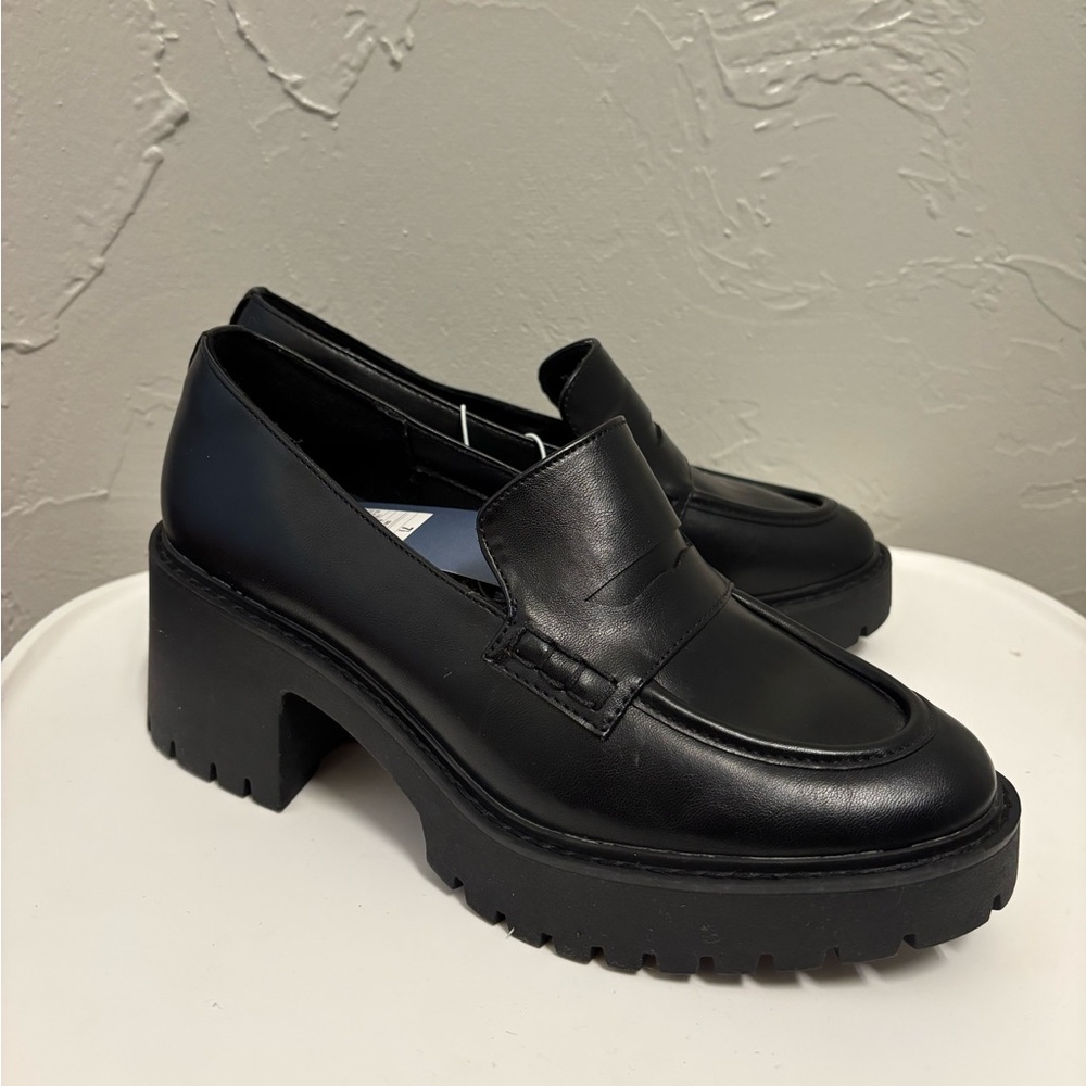 Universal Thread Target Women's Maisy Loafer Heels Black Size 7.5 NWT